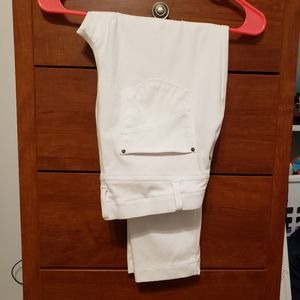 Time and Tru White jegging pants
